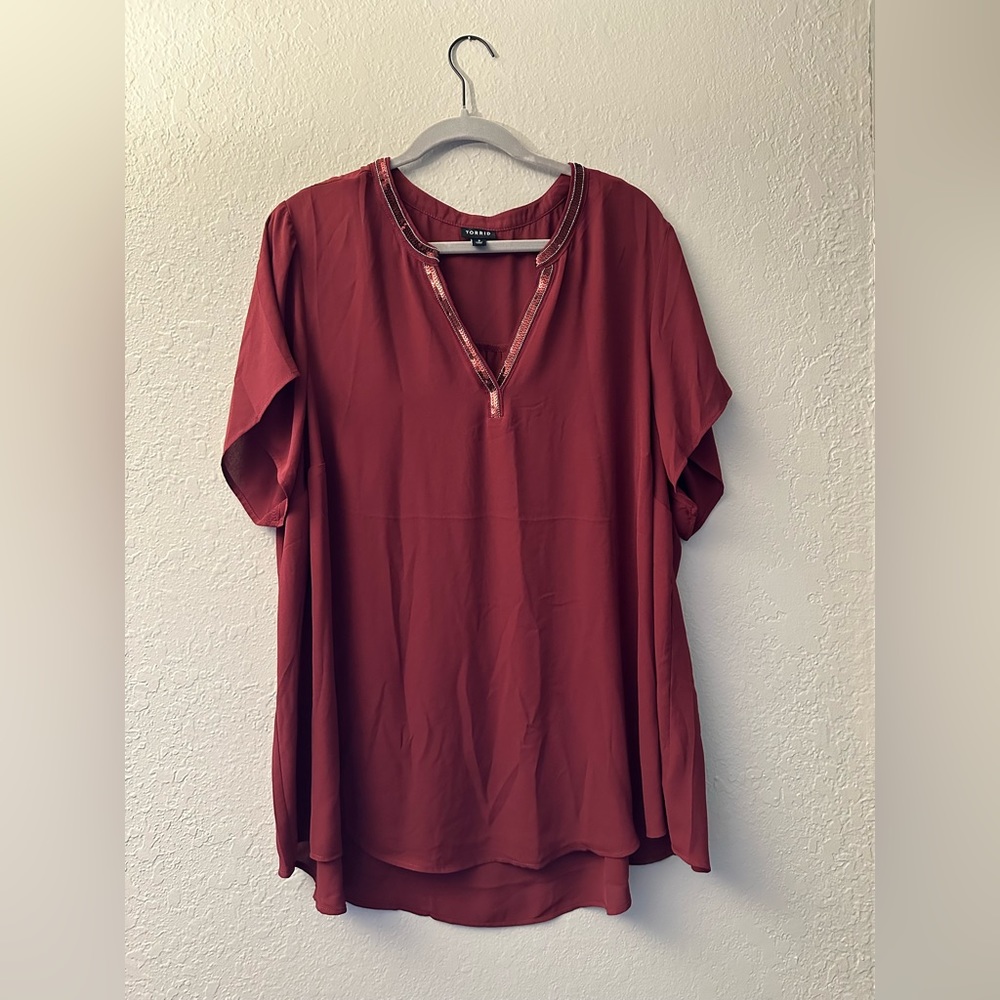 Torrid short sleeve shirt, burgundy, size 3, 100% polyester